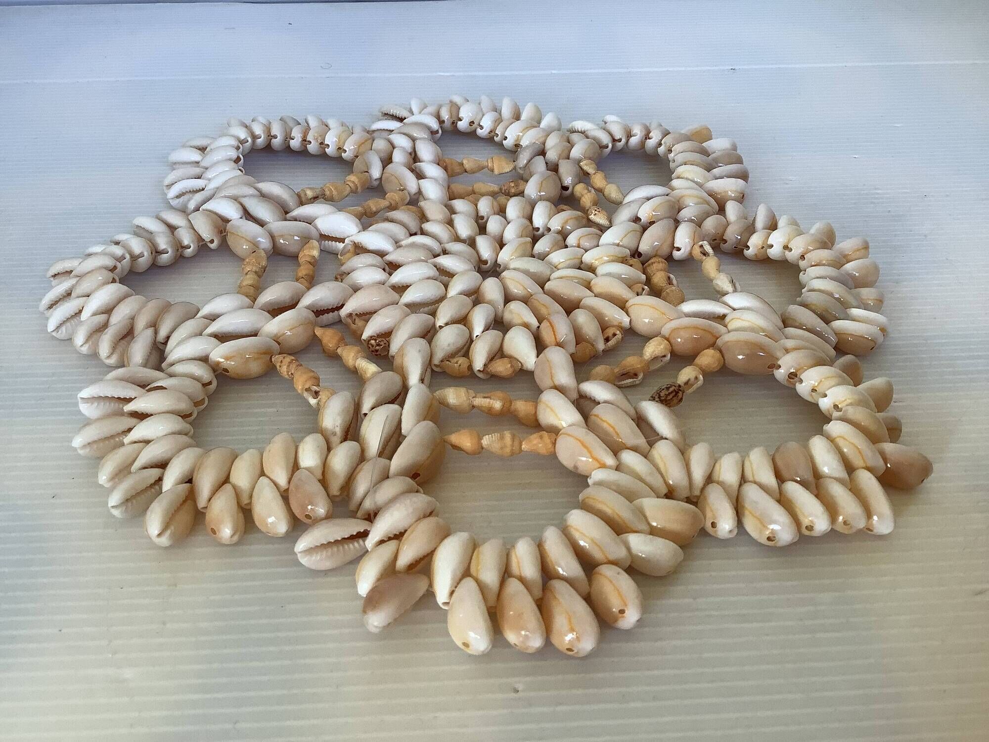 Trivet made of seashells