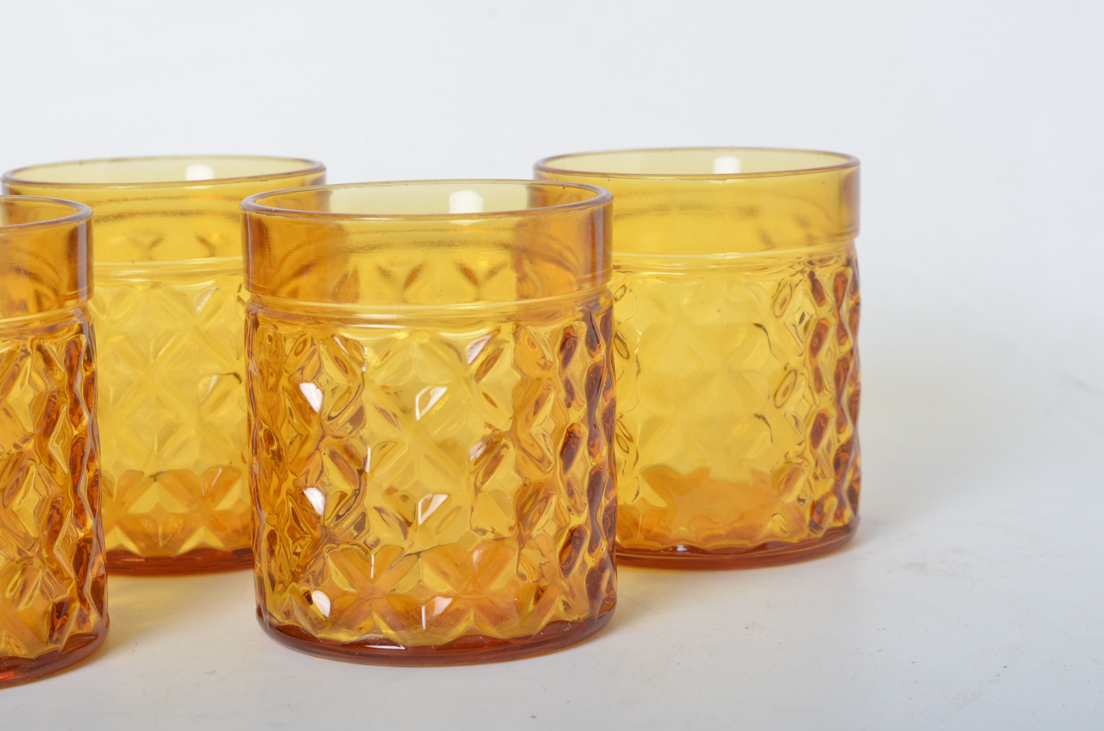 Pernod amber lenses
