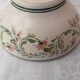 Ceramic cup, floral decoration