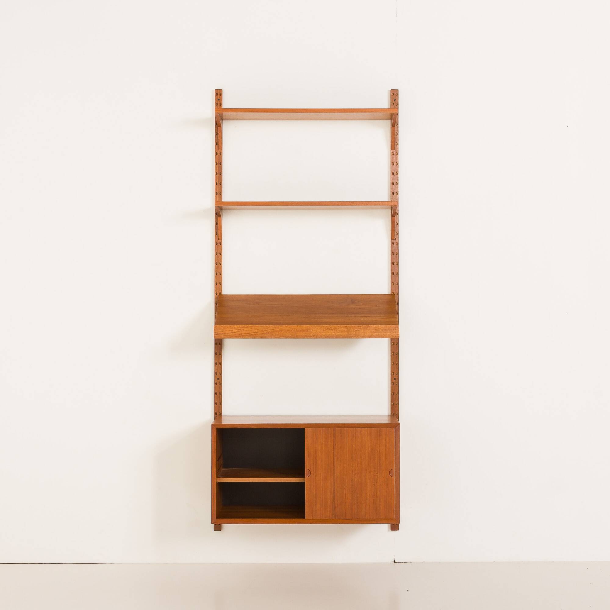 Poul Cadovius teak wall unit with expository shelf for Cado, Denmark 1960s