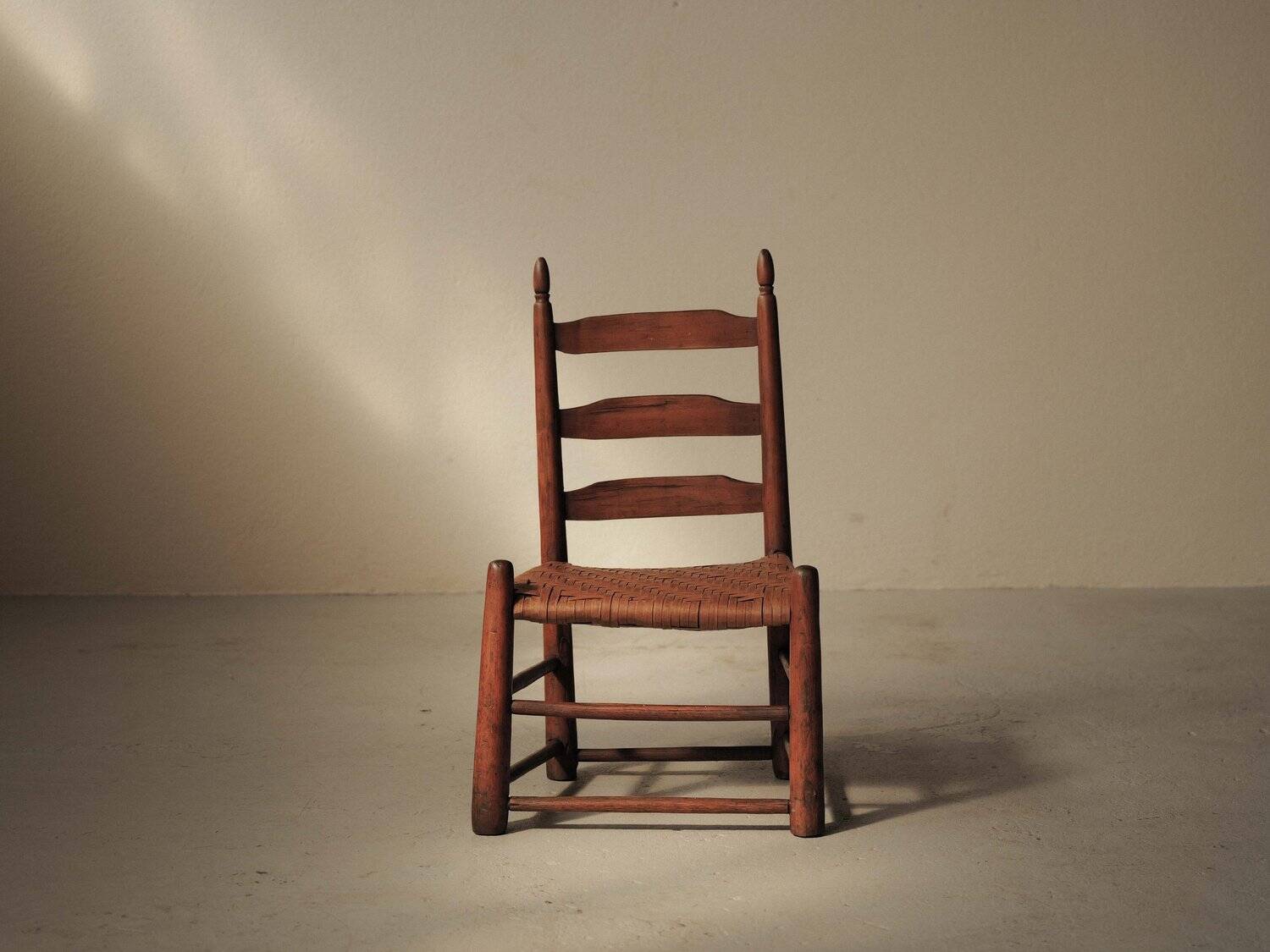 Low chair in Shaker style, United States, circa 1900