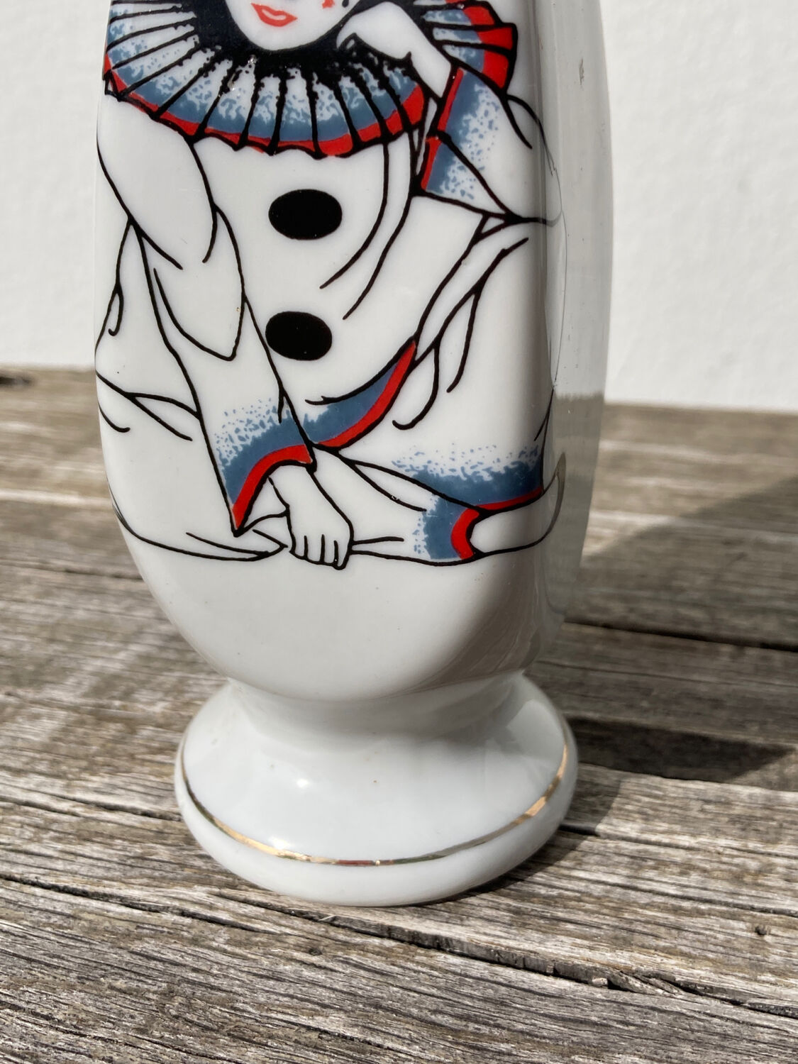 Petit vase blanc pierrot