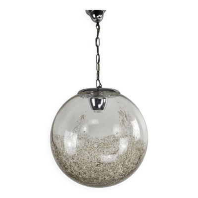 Grand lampadaire en globe en verre italien avec des éclats dorés-gris.