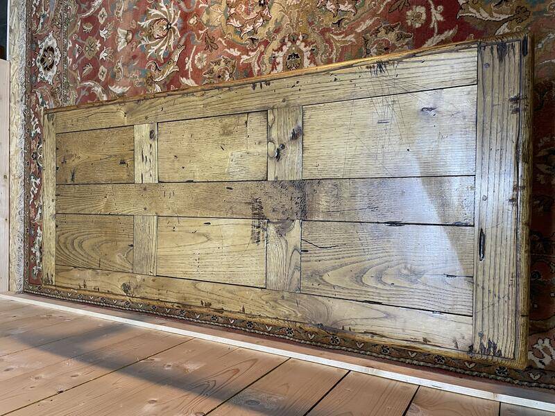 Table basse monastère en chêne parqueté