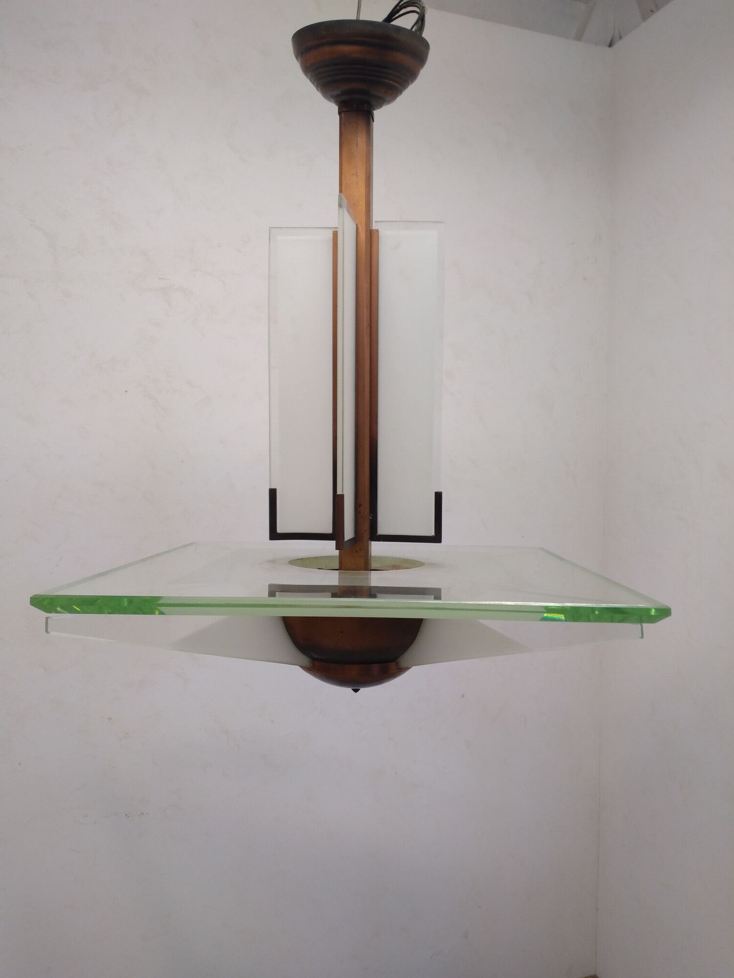 Modernist art deco chandelier/pendant lamp in glass and metal