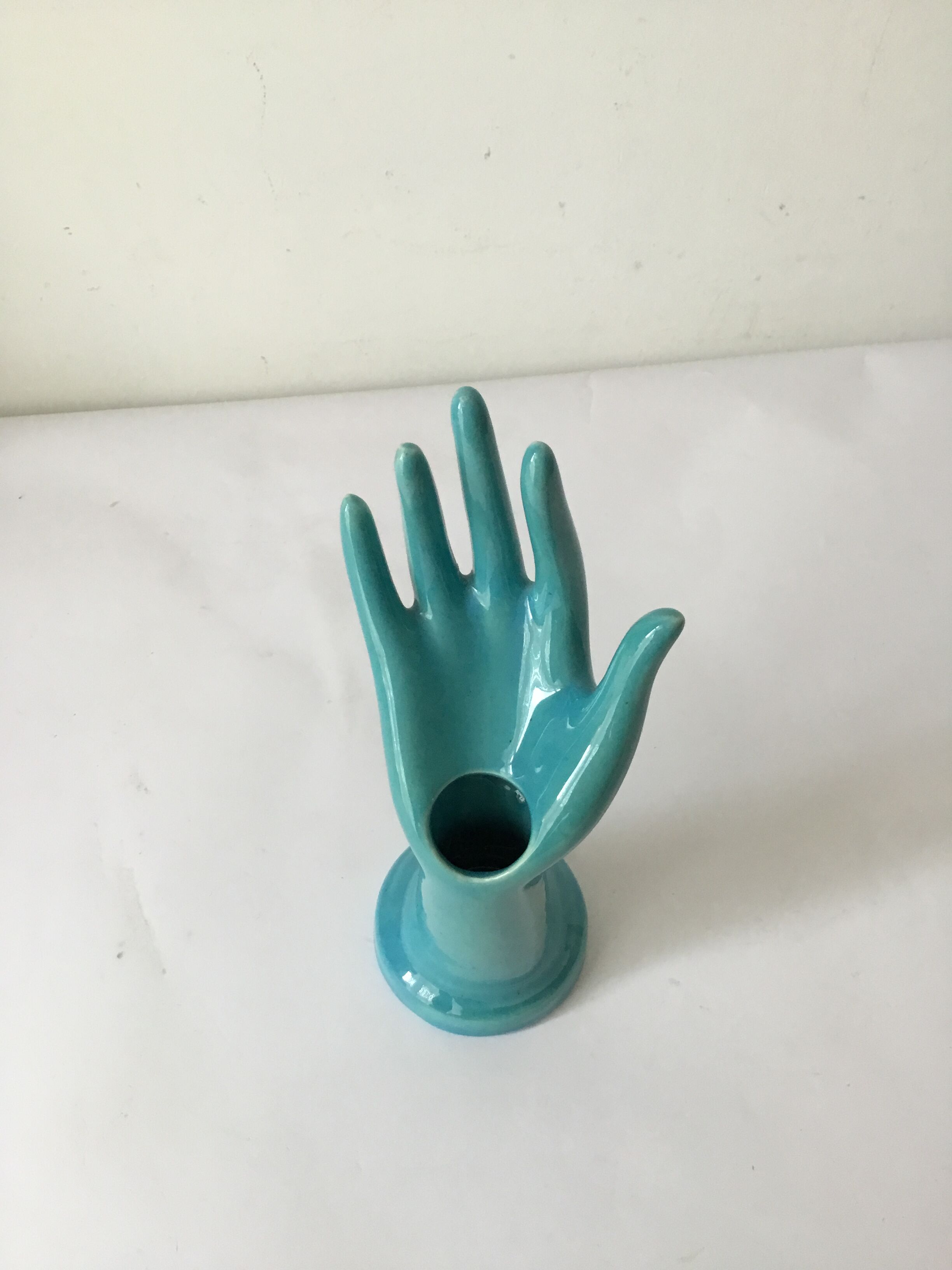 Blue ring holder