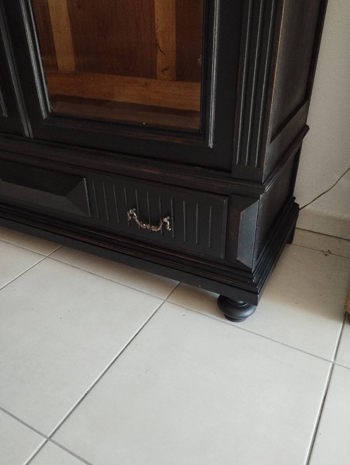 Old 2-door bookcase with black patina