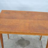Folding folding table with compass legs
