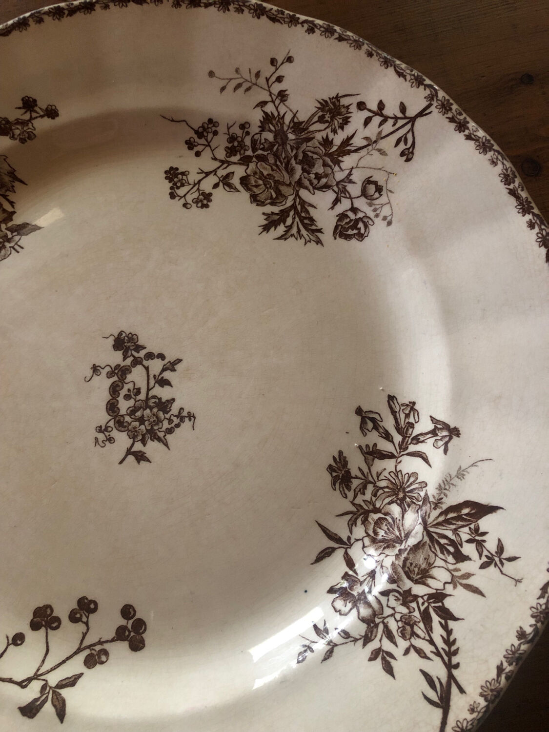 "Moscow" dish, Choisy Le Roi, ironstone