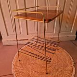 Table d'appoint en metal doré et scoubidou