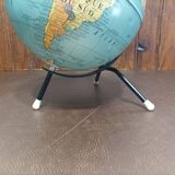 Ancien globe terrestre tripode en tôle taride vers 1950/ 1960