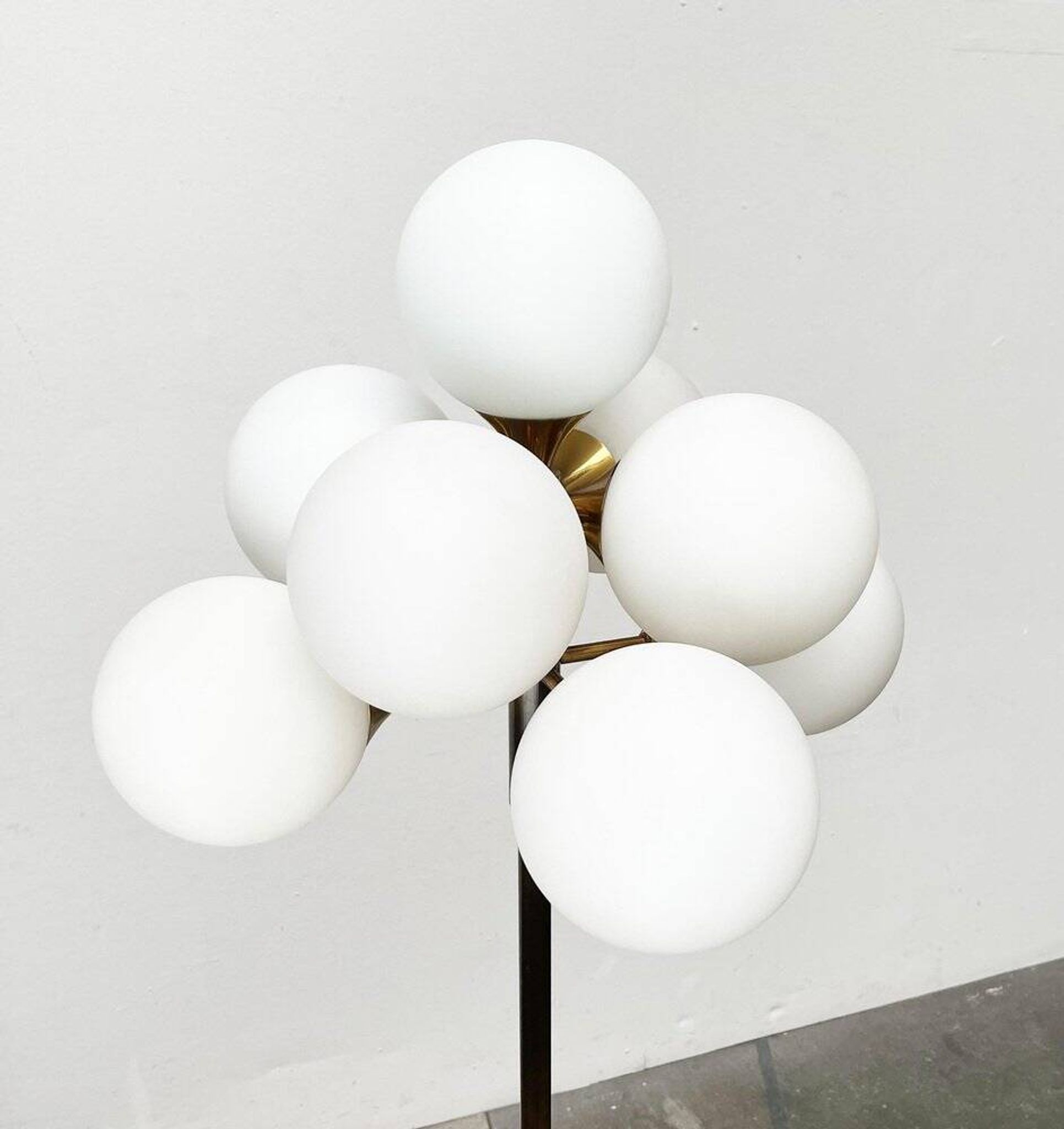 German brass floor lamp in Space Age style from the mid-century by Kaiser Leuchten, 1960s.