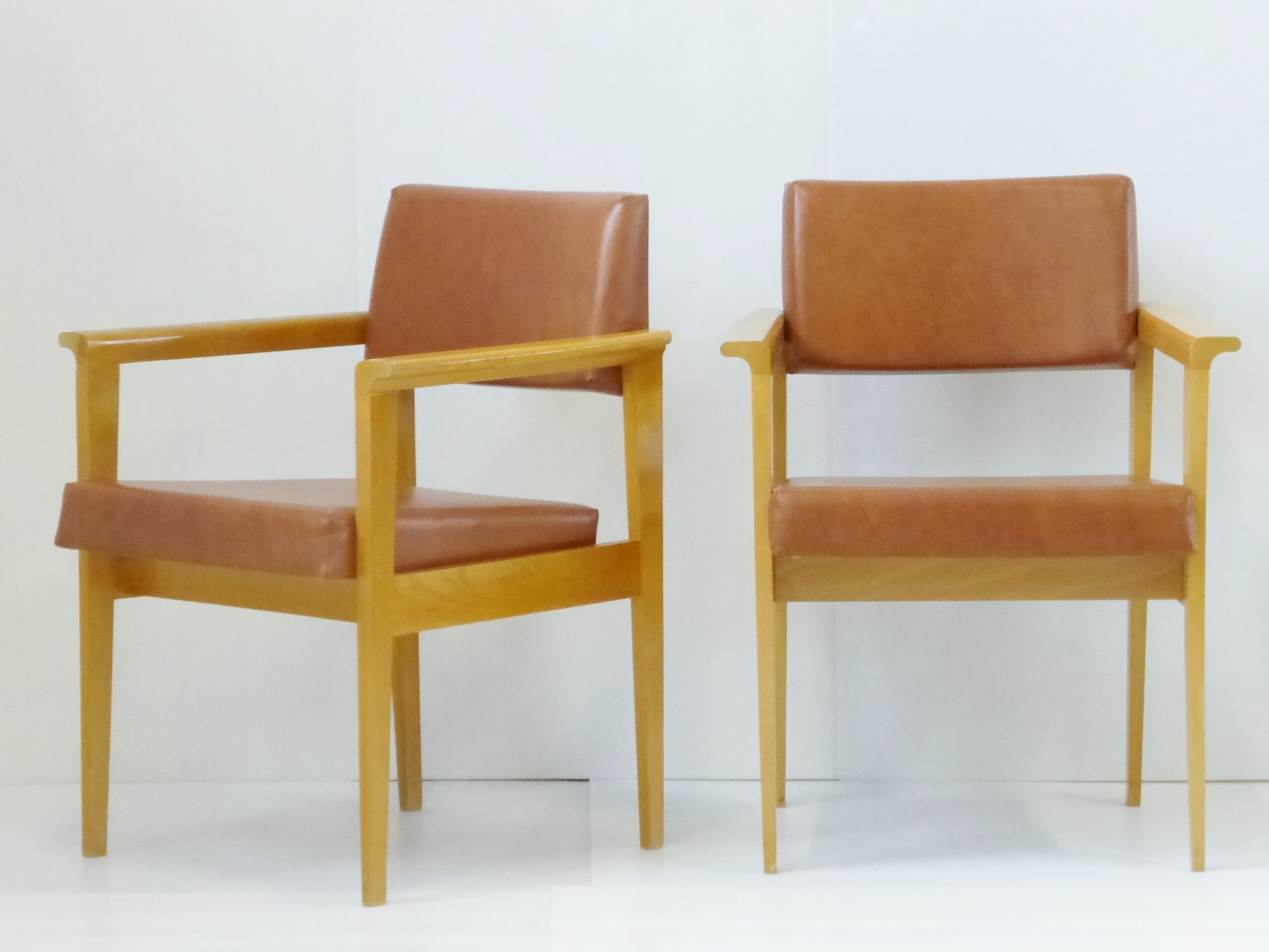 Pair of chairs 1950 Brown leatherette & oak vintage 50's