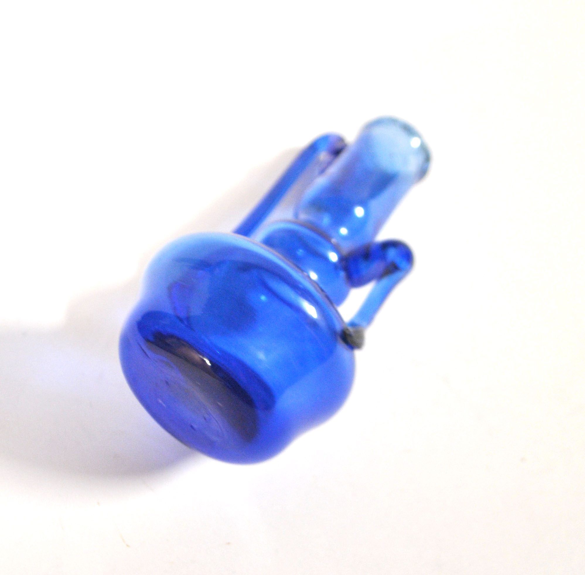 Miniature soliflore vase, antique blown glass in blue, craftsmanship from 1900.