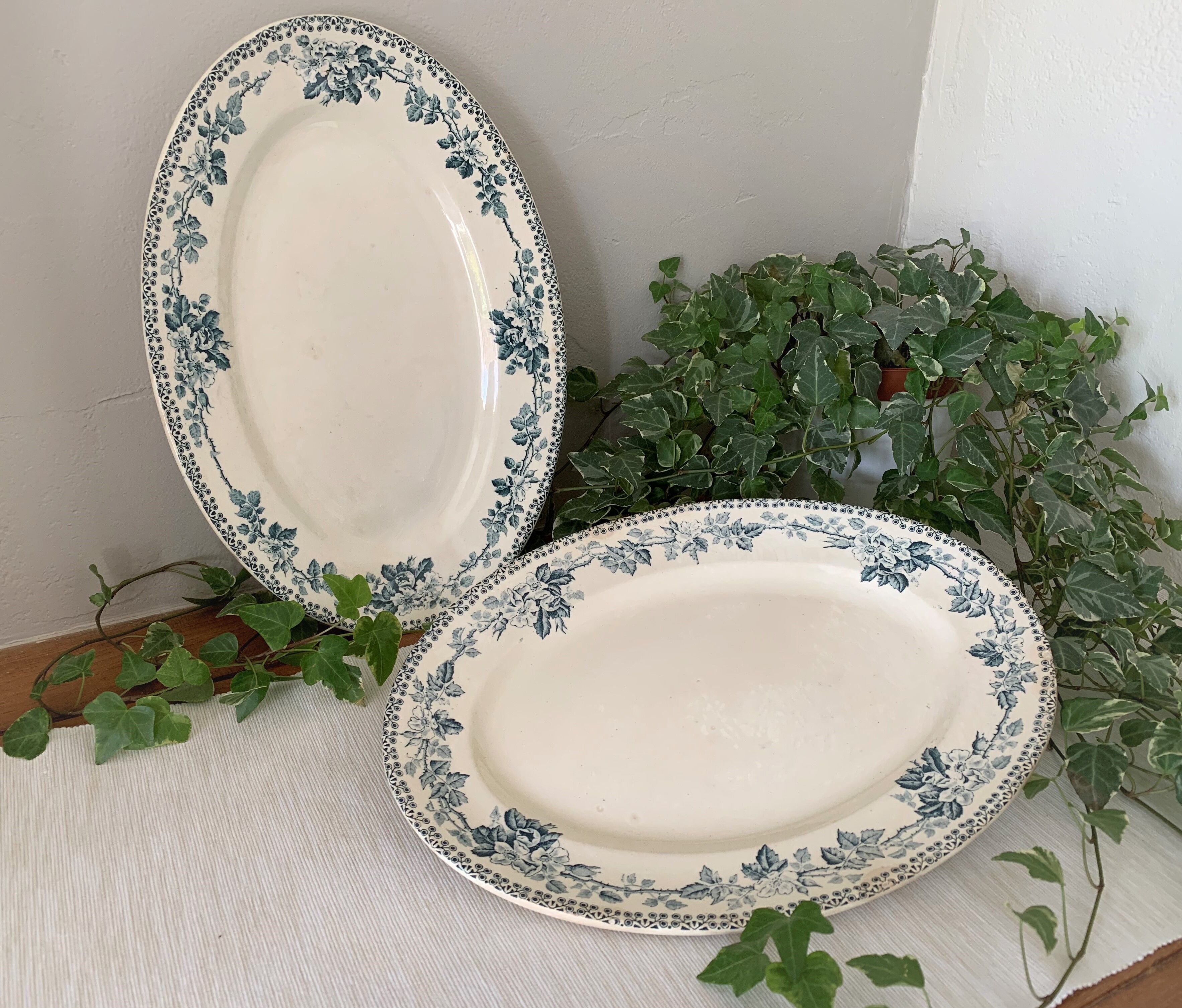 Pair of antique oval earthenware dishes from Choisy-le-Roi