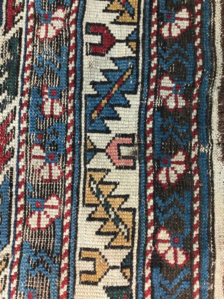 Carpet old Caucasian chirwan lesgui 133x100 cm