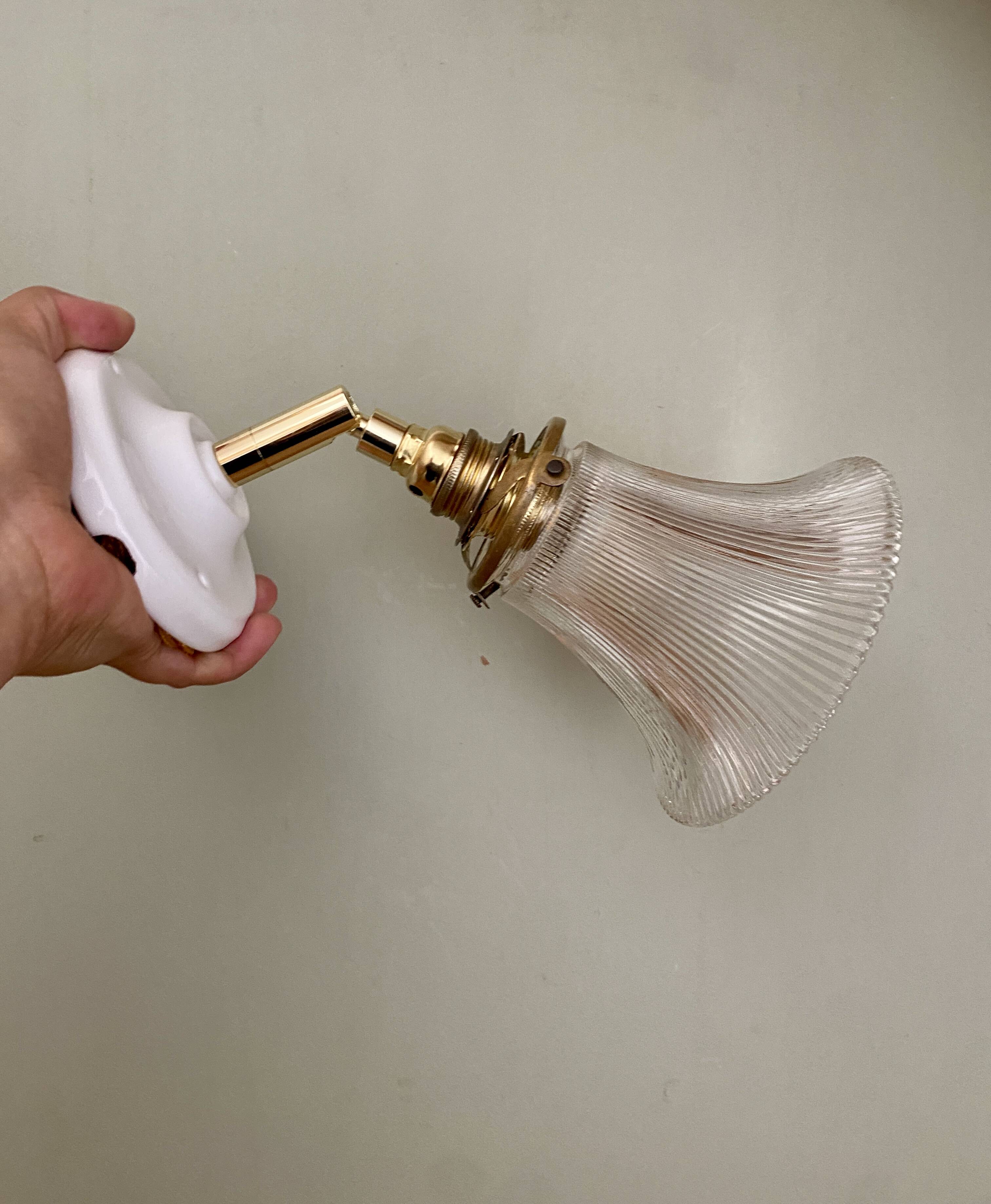 Vintage tulip wall lamp in holophane glass