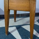 Tabouret avec compartiments
