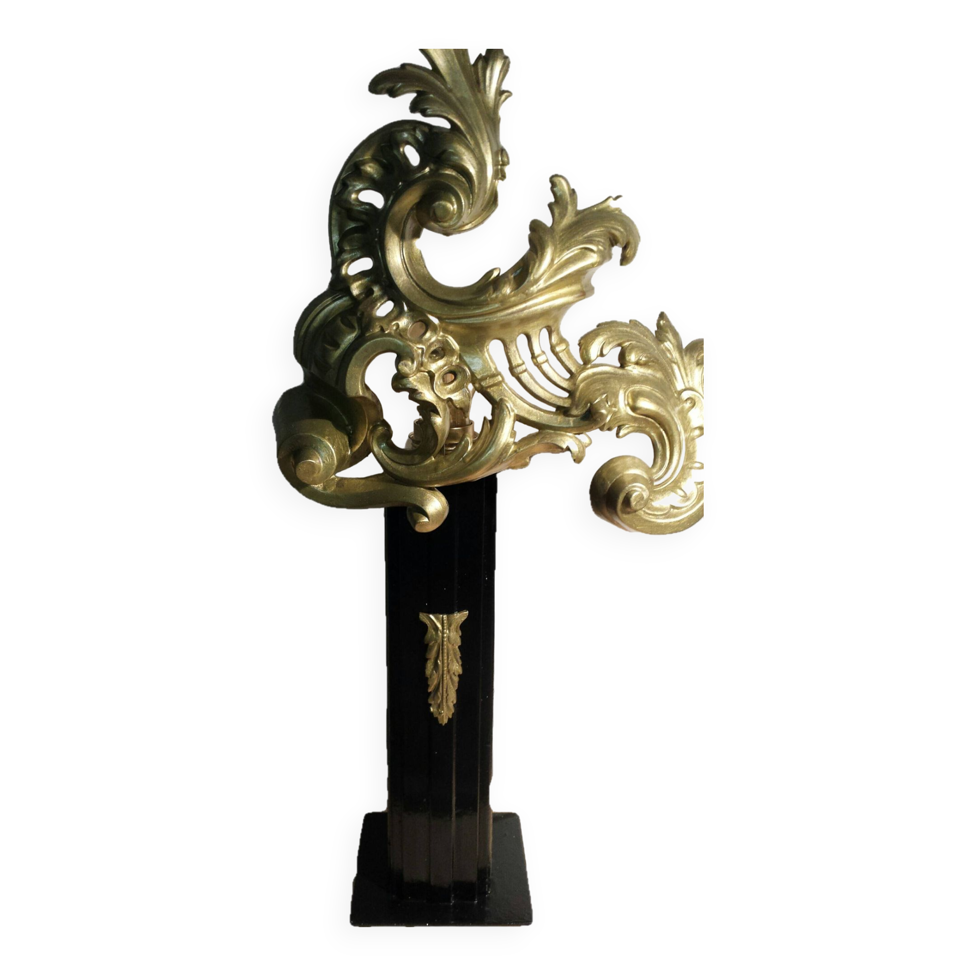 Set of 2 table lamps, old gilded bronze lampshades