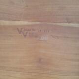 Scandinavian table
