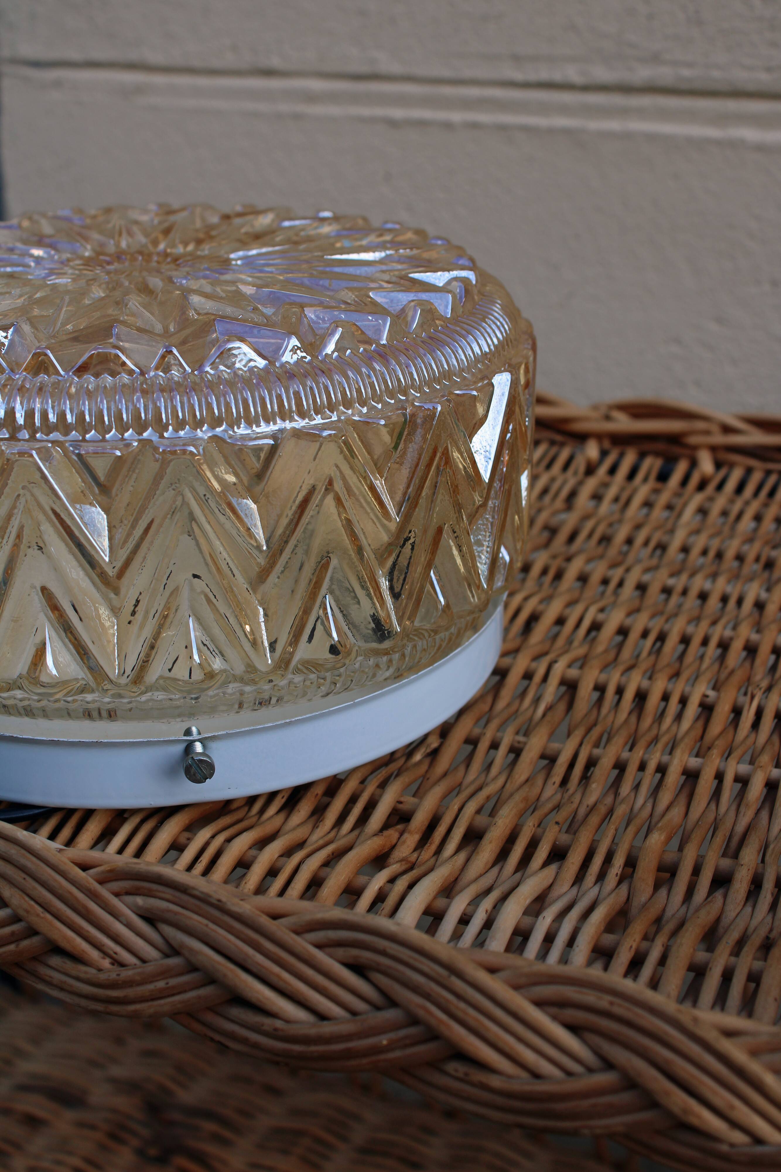 Amber moulded glass ceiling