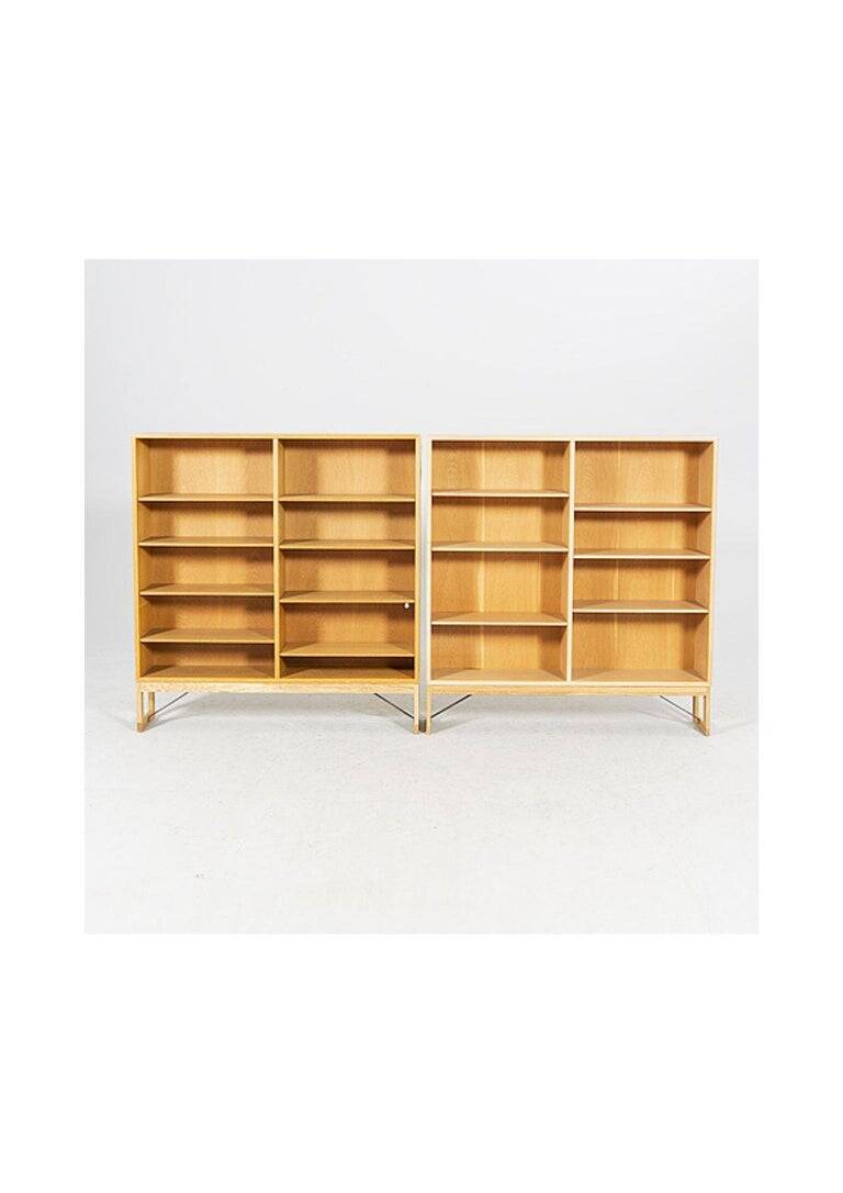 Oak library by Borge Mogensen