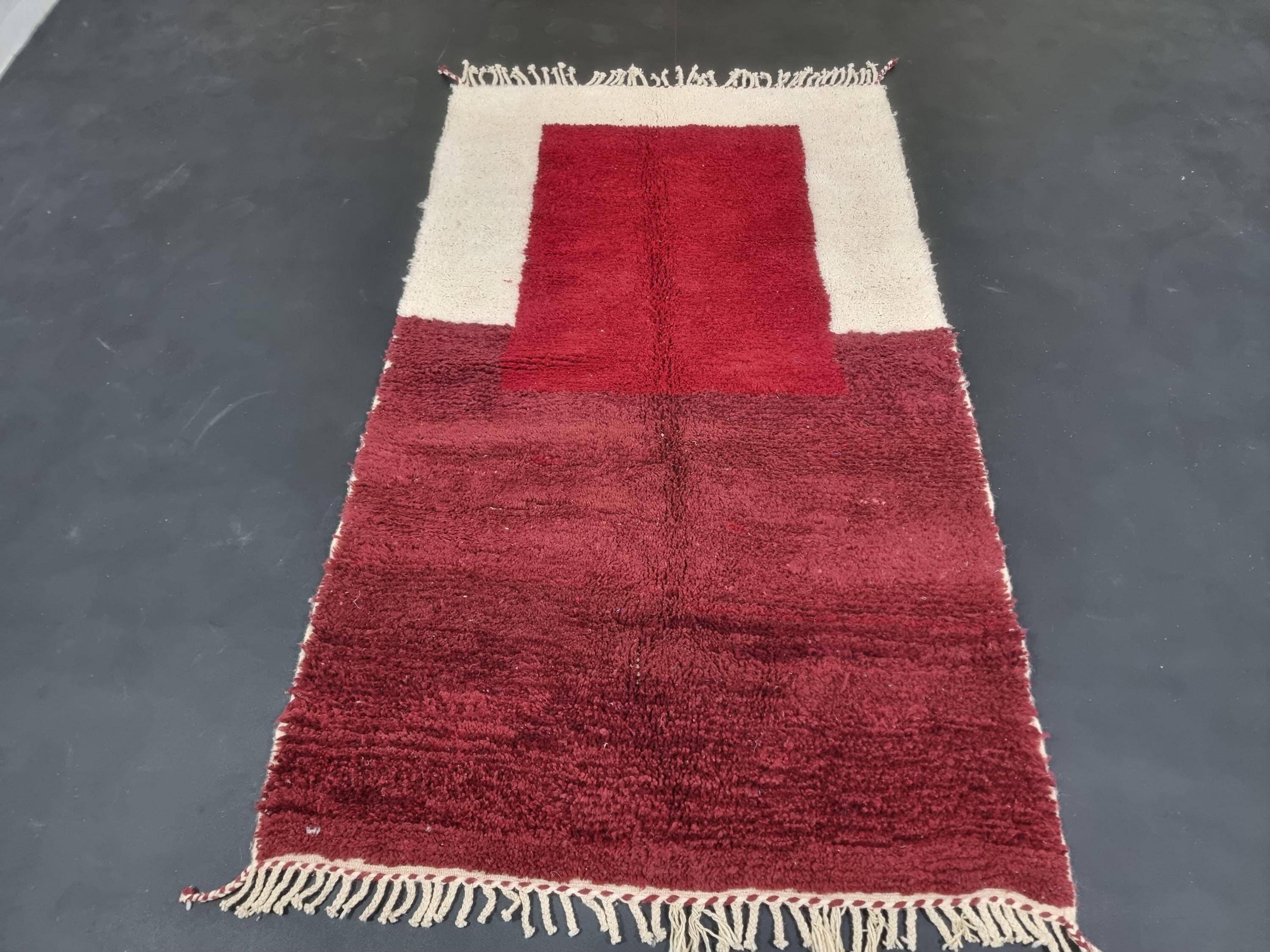 Handmade Berber rug, natural wool, 2.5x1.5 m
