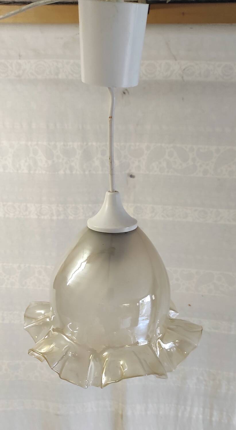 Suspension with opalescent and skirted glass lampshade. Noon. 20th century