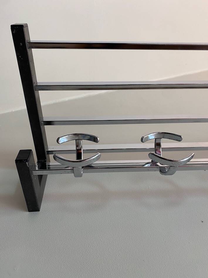 1970 wall-mounted coat rack