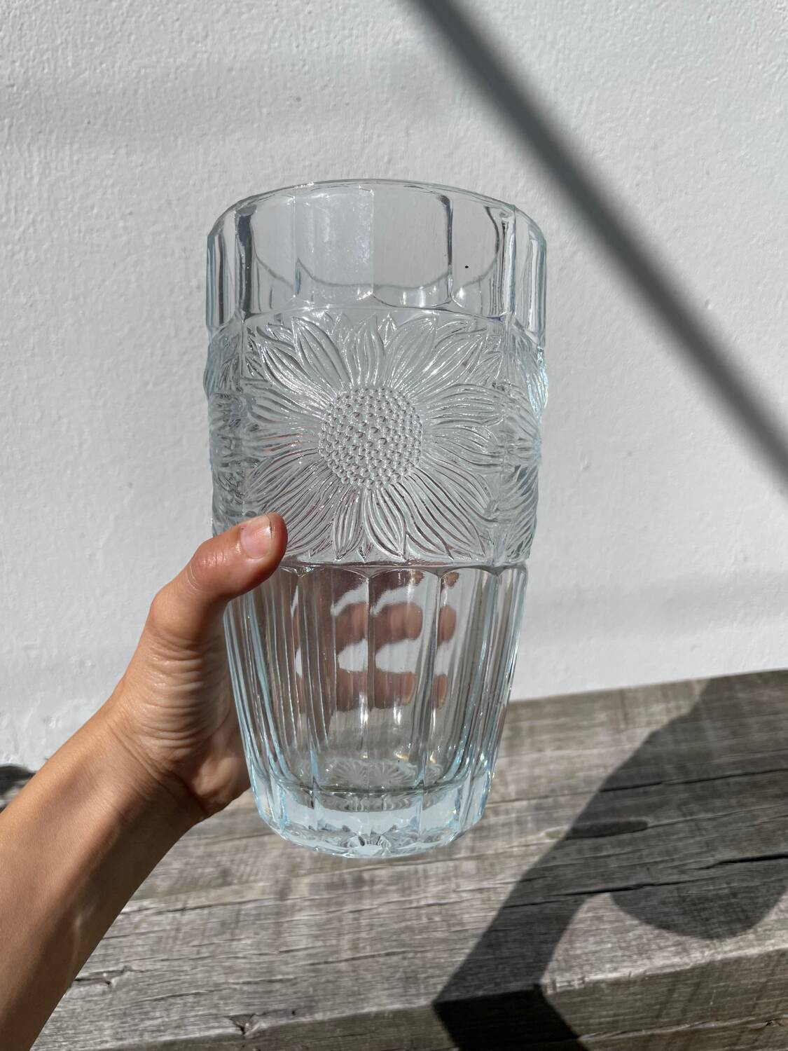 Glass sunflower vase 1990