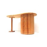 Bureau design en forme de rein par CF Christensen Silkeborg, Danemark 1970