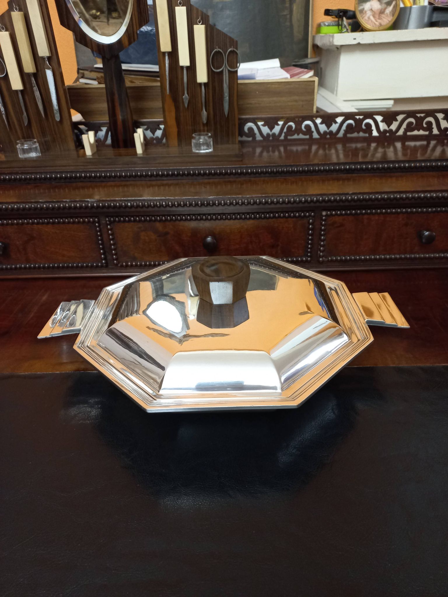 Plat Art Déco 1930 métal argenté