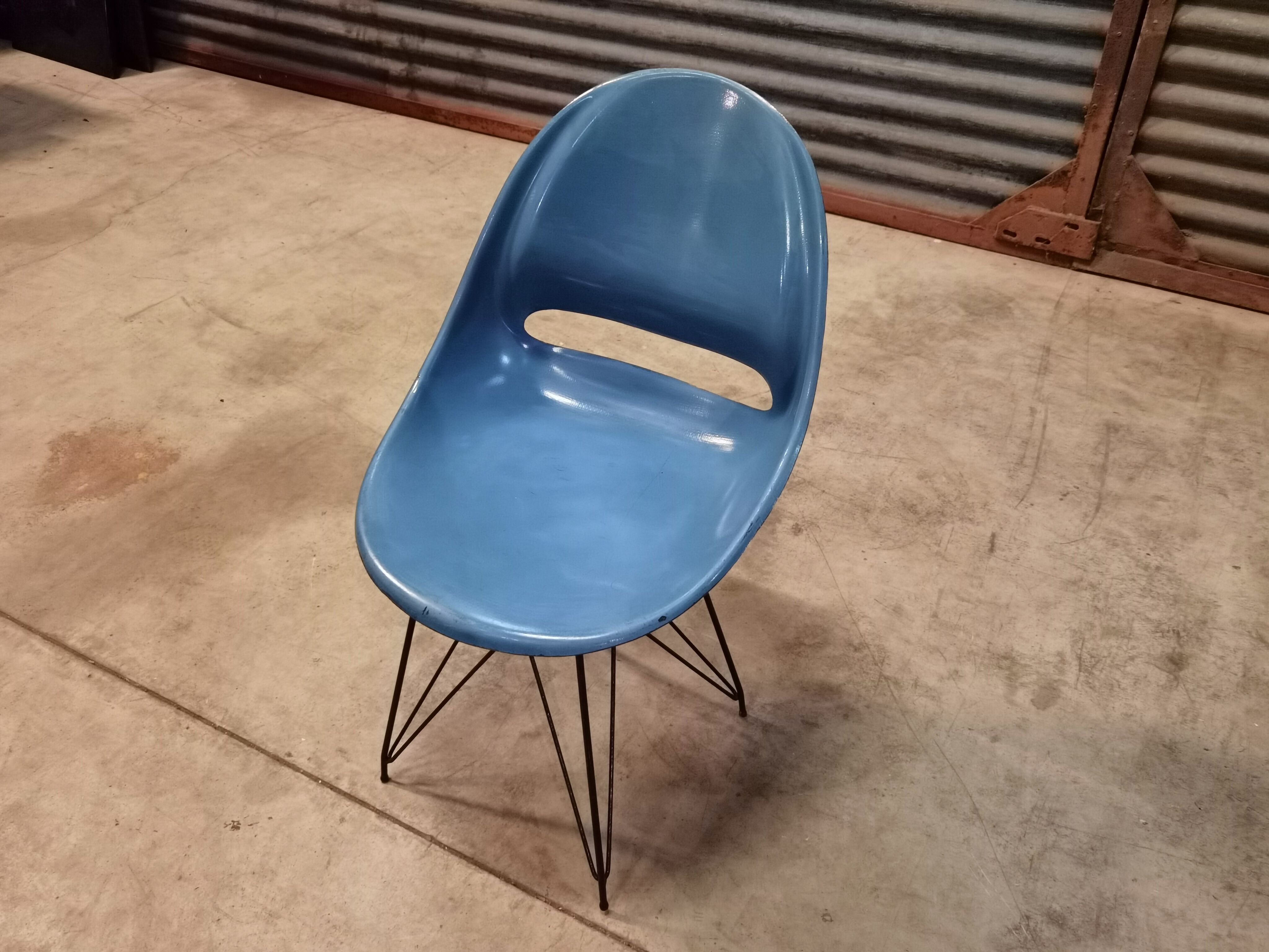 Blue chair Miroslav Navràtil for Vertex 1959