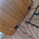String style shelves