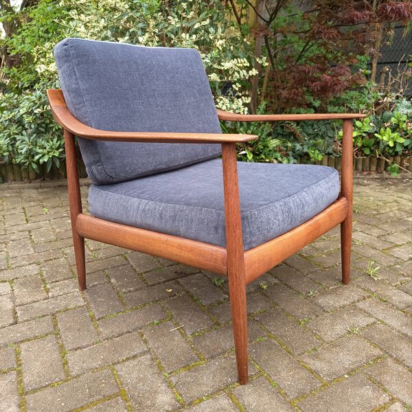 Paire de fauteuils Knoll Antimott, 1960