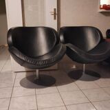 Shell armchair