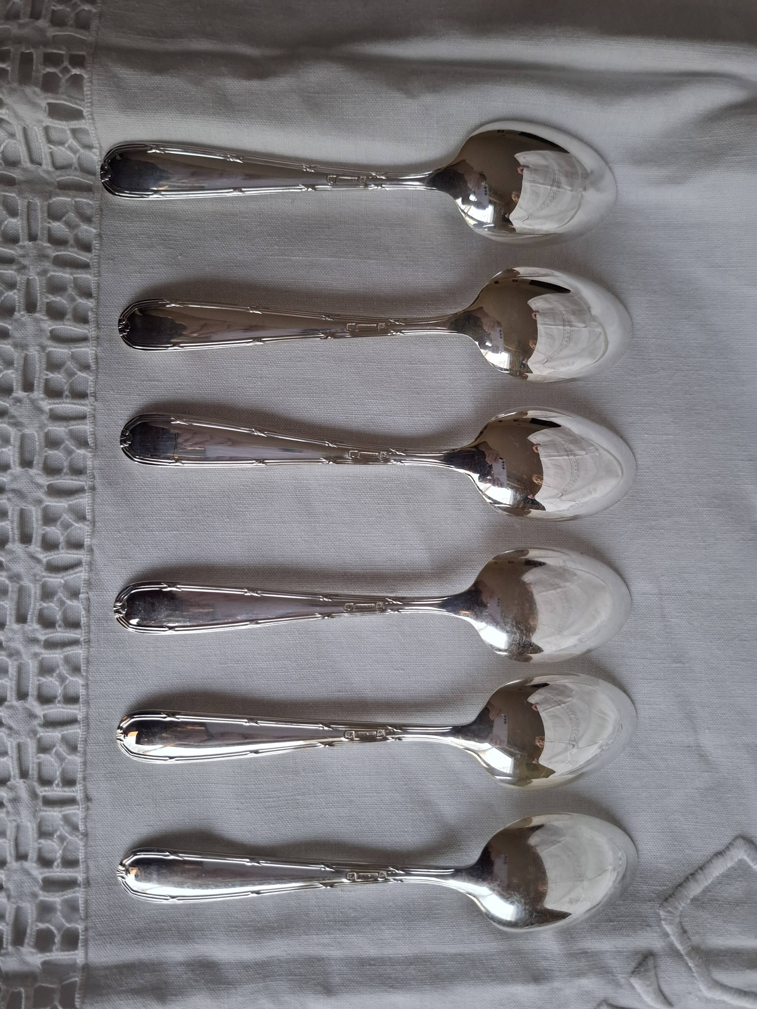 6 cuillères en métal argenté alfénide Christofle, rubans croisés
