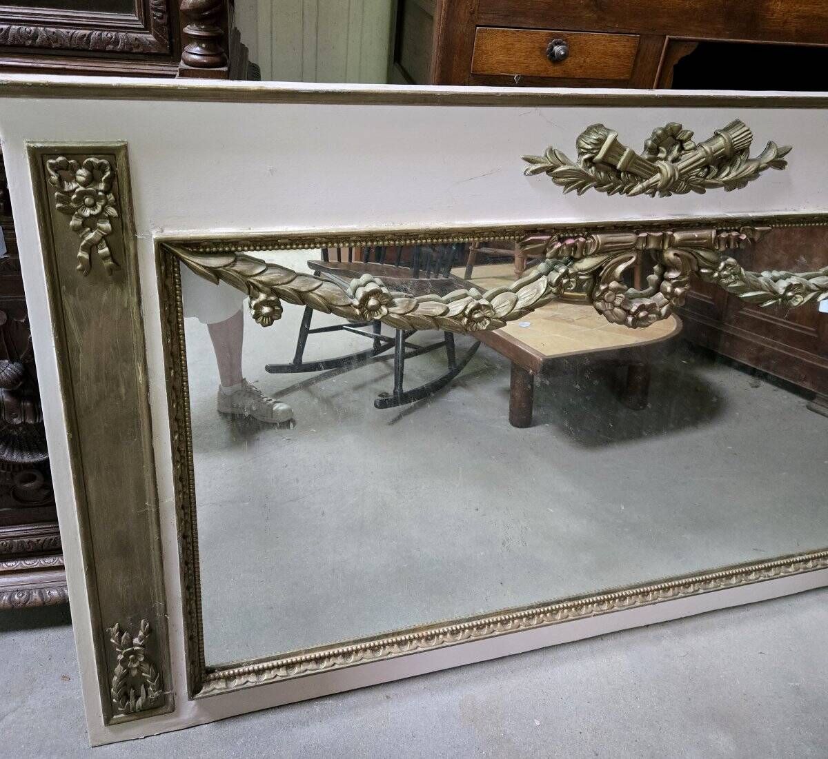 very large wooden trumeau in Louis XVI style, painted wood