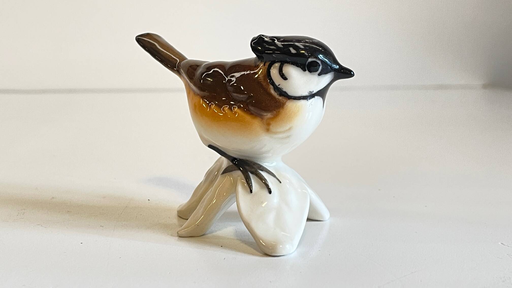 Small bird vintage german porcelain