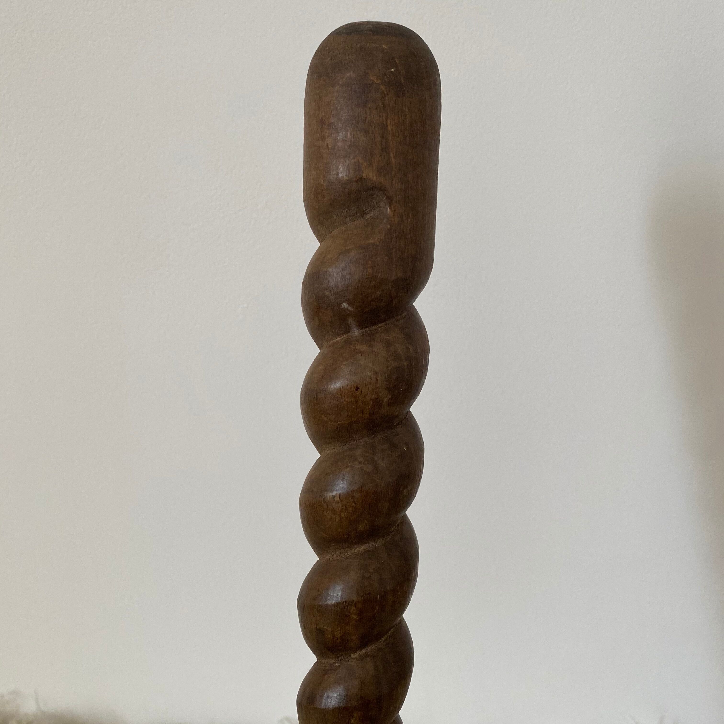 Tripod stool turned feet