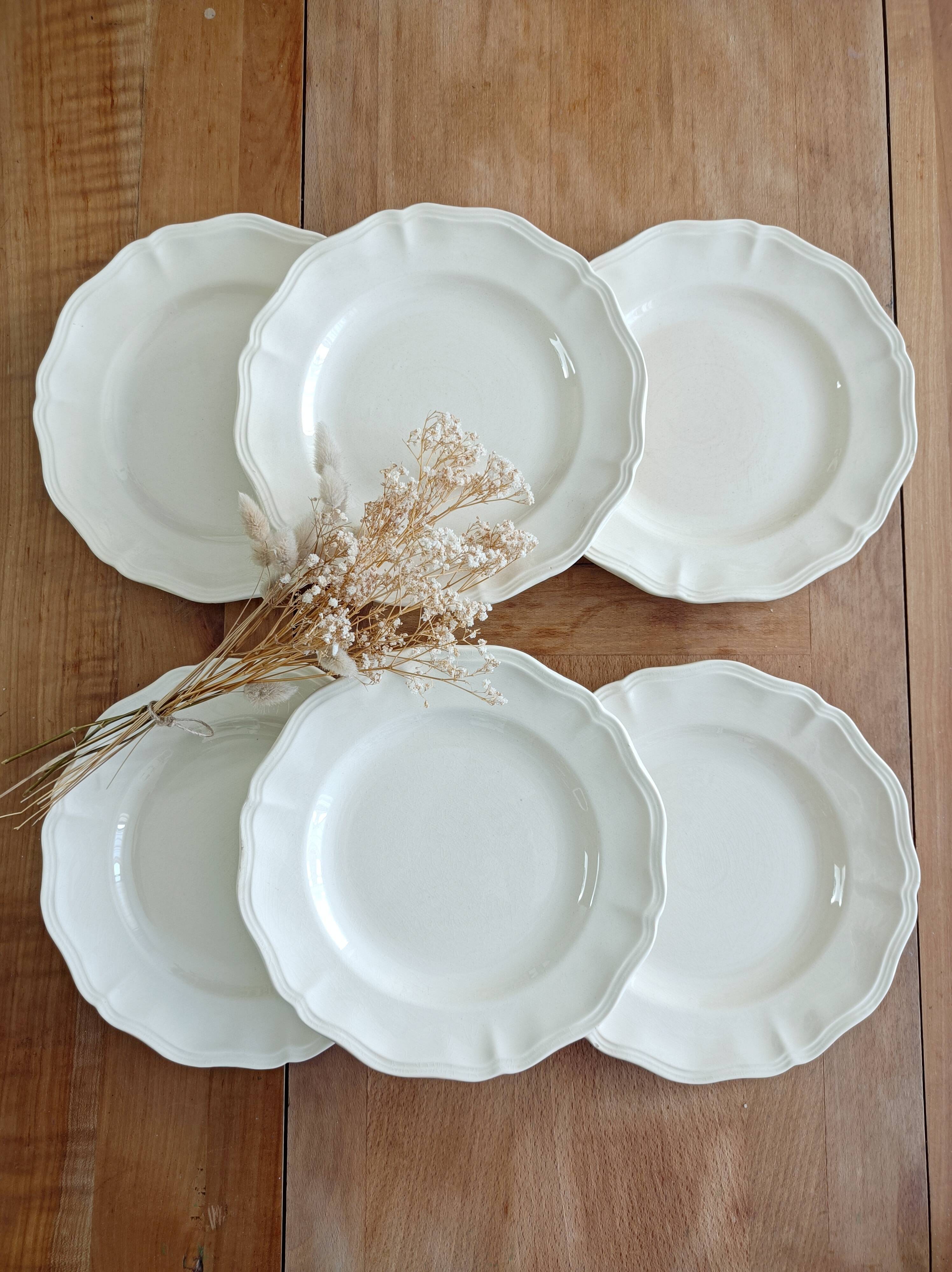 Set of 6 Sarreguemines ivory flat plates