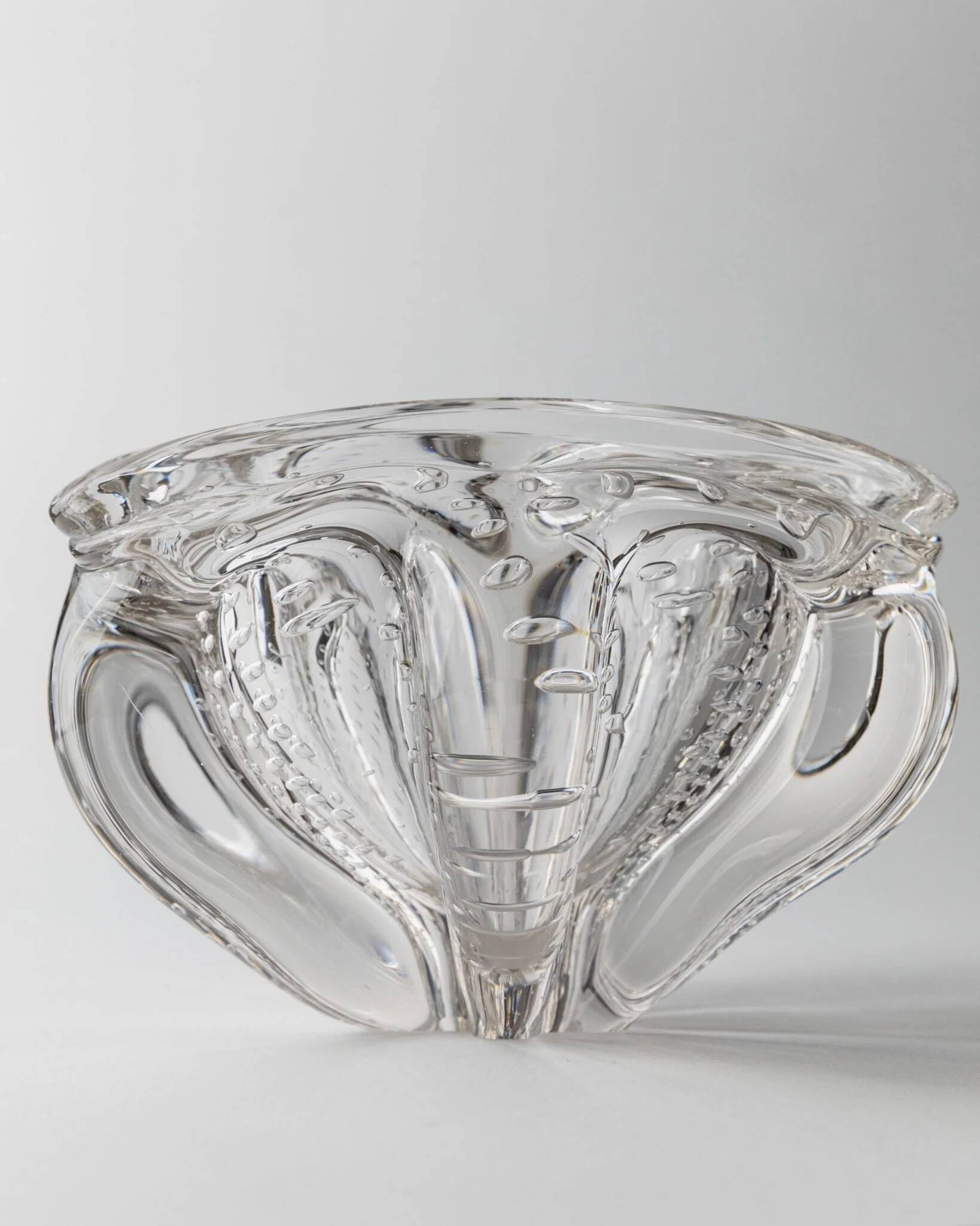 Transparent Murano Glass Bowl, Large Tri-lobed Triangle, Clear Glass with Bubbles, 1970s Italian Mid-Century Design