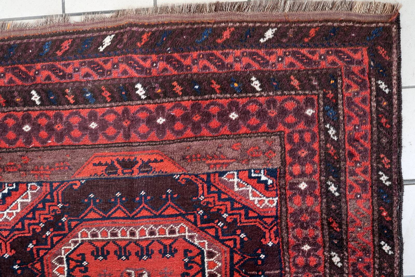 Tapis baloutche afghan ancien noué à la main 116 cm x 210 cm - rouge et marron (1C1195)