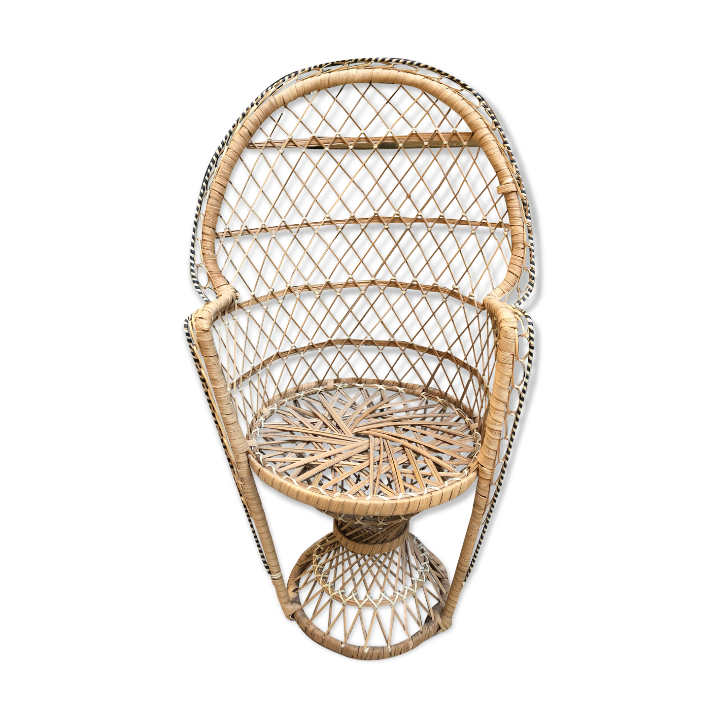 Emmanuelle doll chair