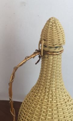 Yellow scoubidou bottle 70