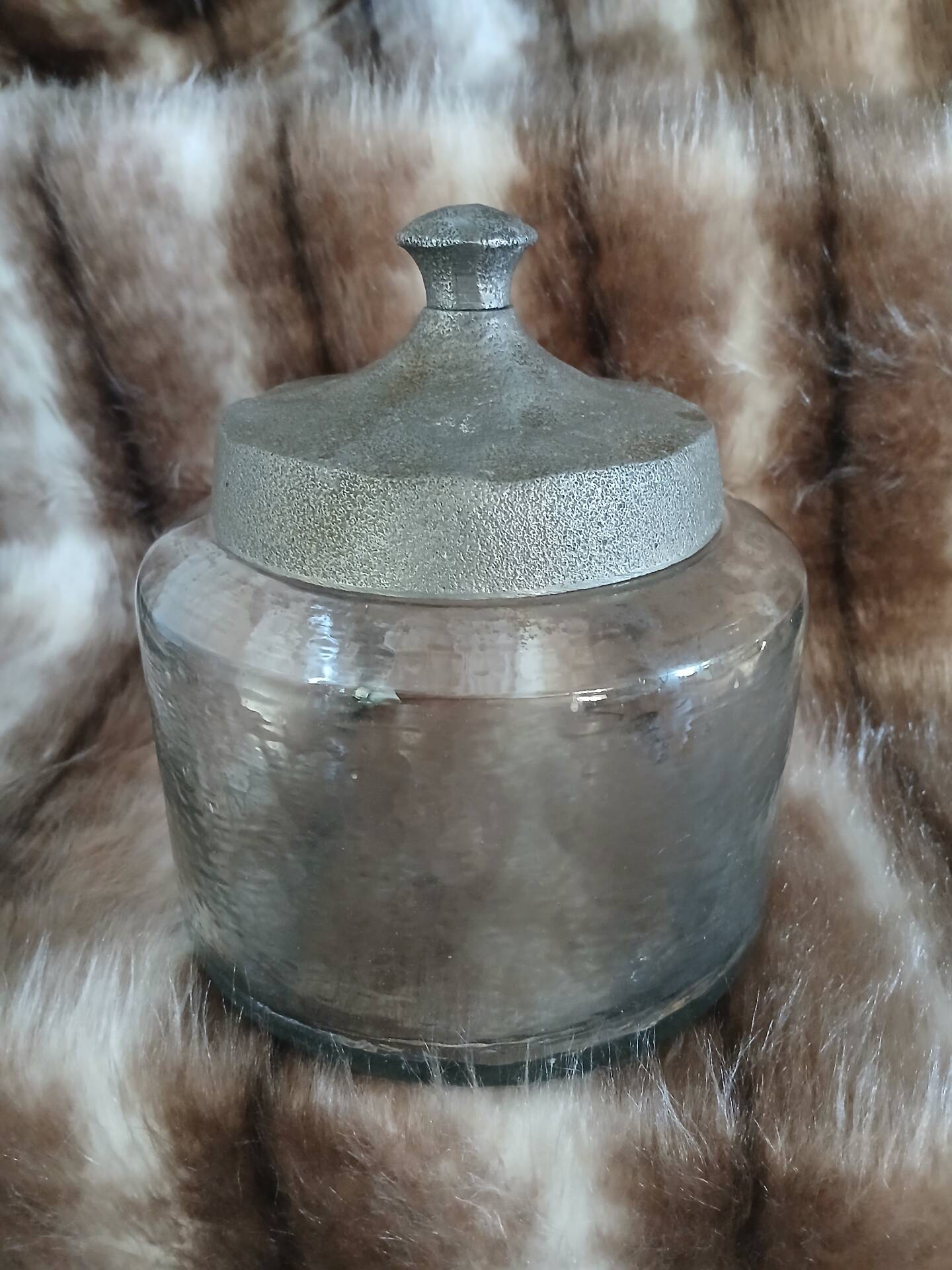 Bocal en verre + couvercle en métal