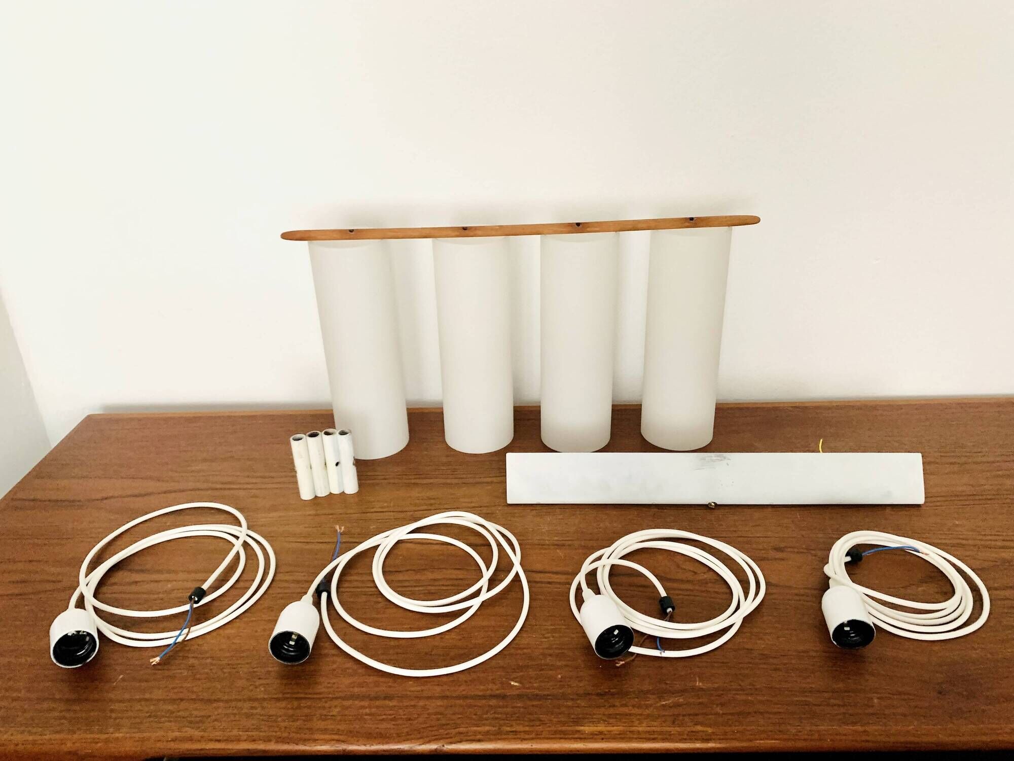 Lampe à Suspension Opaline par Uno et Östen Kristiansson