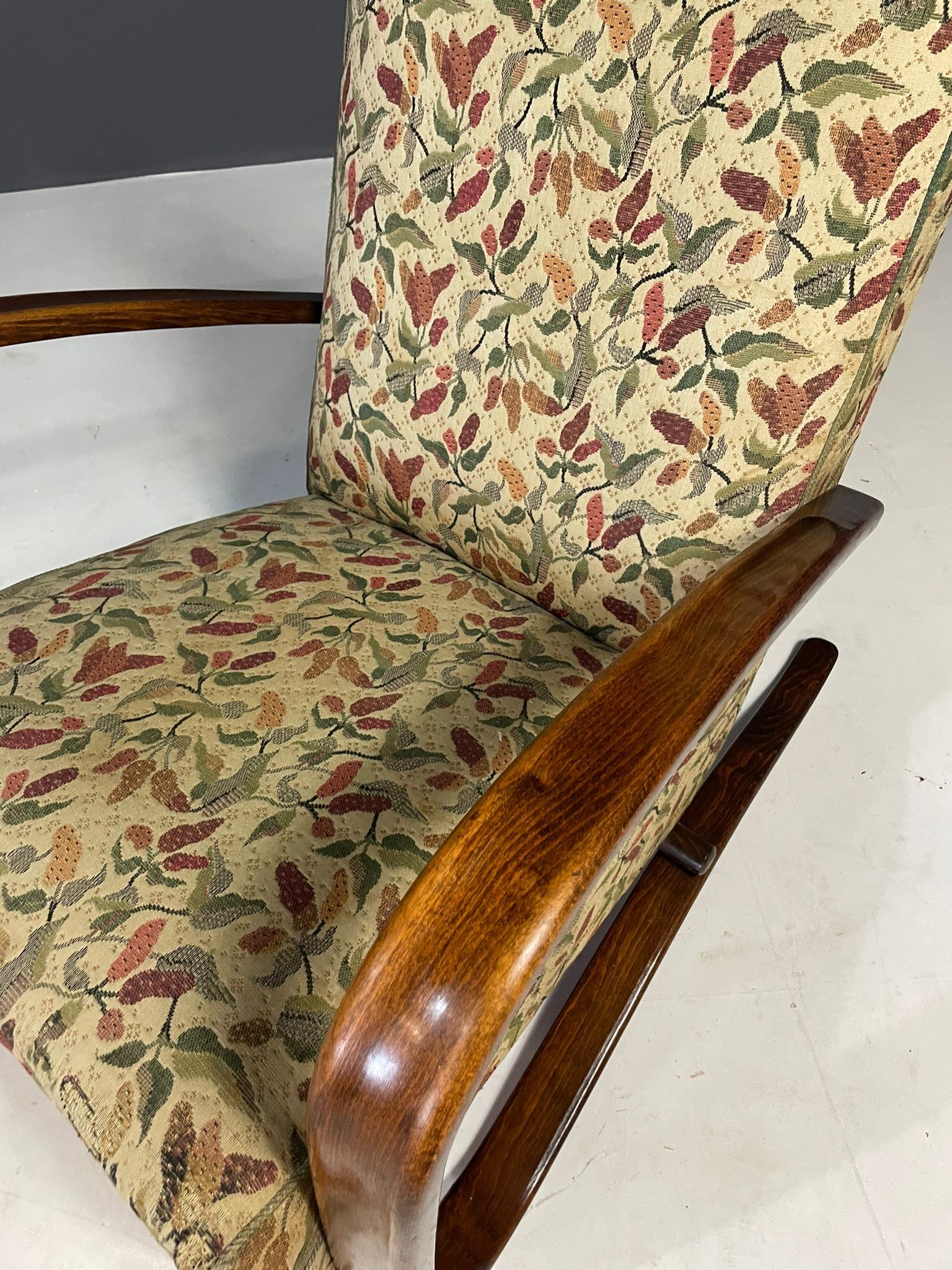 Paire de chaises longues H269 de Jindřich Halabala, années 1930