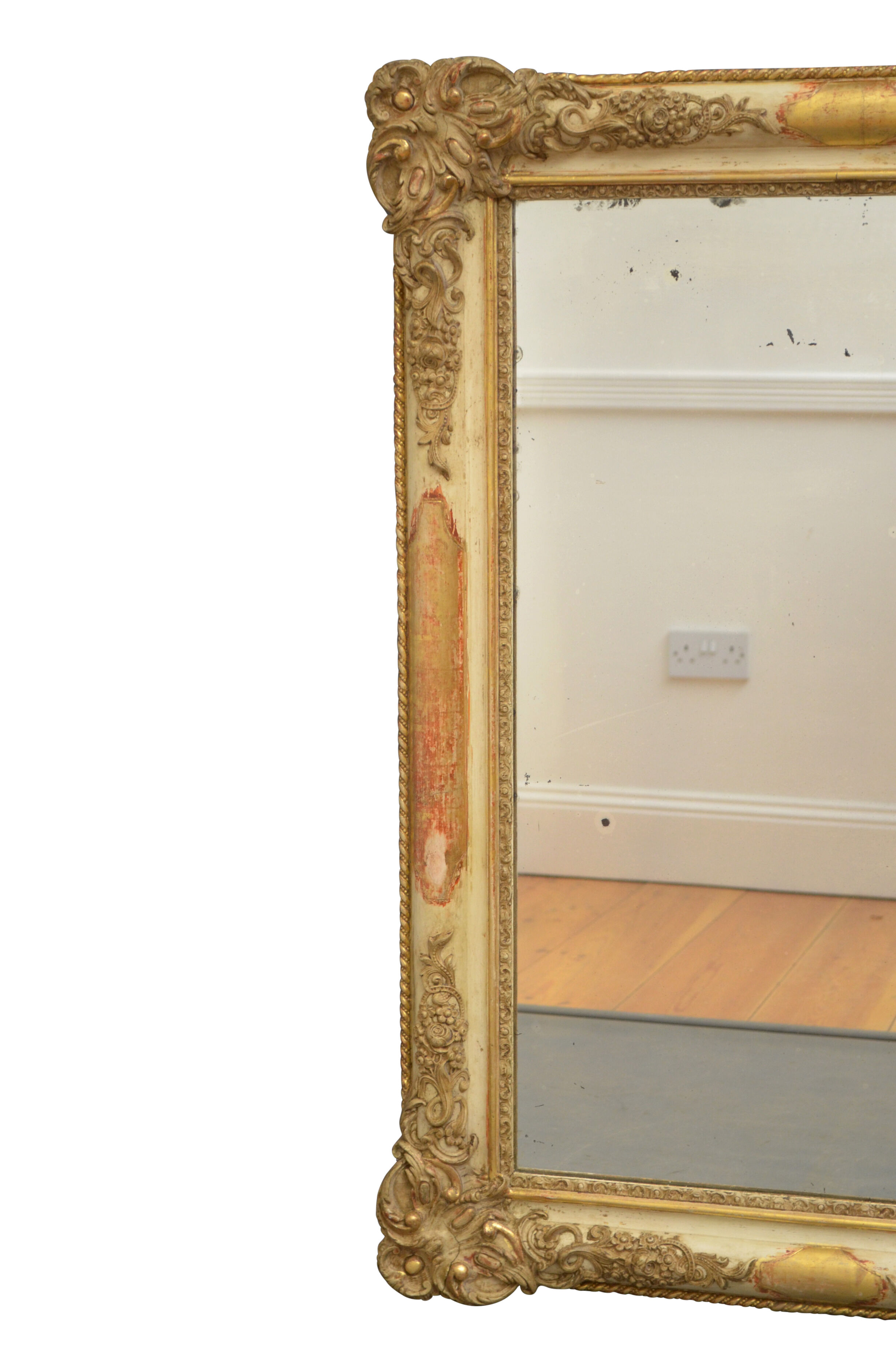 Miroir de mur doré du 19ème siècle