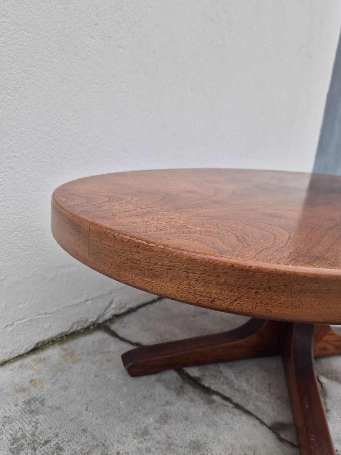 Baumann oval coffee table in teak 1950s vintage